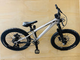 Commencal Kids Meta HT 20 Mountain Bike (Pre-Owned Demo)
